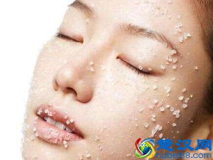 怎样去除脸上皱纹，大家不妨用用这7个小办法吧！