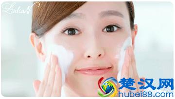 螨虫清除方：脸上攒了一夏天的螨虫，是时候排出来了