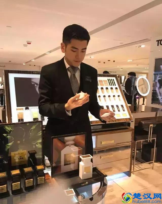 香港购物终极攻略，彩妆、护肤品最便宜最省钱的地方竟然藏在这！