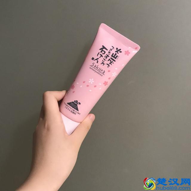 网红洗面奶测评！我测了30支洗面奶，却只有这1支最想推荐给你