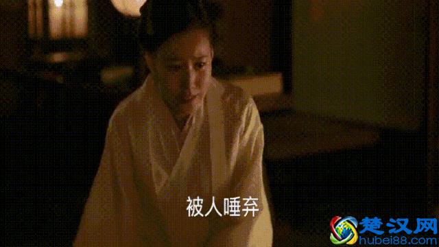 绿茶婊的最大特点是婊吗？你错了，其实是绿！