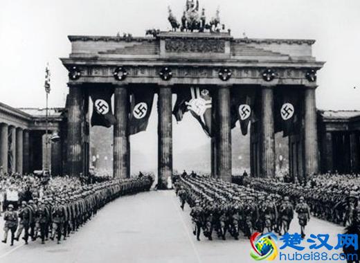 香港本来可以提前52年回归祖国，是什么原因让它延迟了那么久？