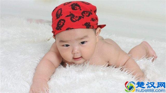 引起宝宝不肯吃奶的原因有哪些？