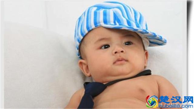 引起宝宝不肯吃奶的原因有哪些？