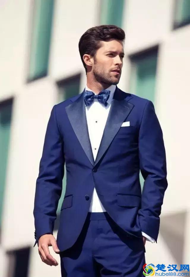 西服中，这个颜色的性价比最高（推荐色）