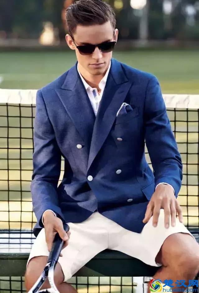 西服中，这个颜色的性价比最高（推荐色）