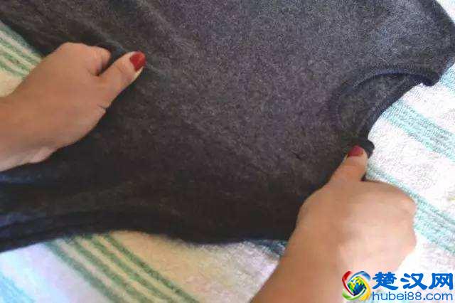 怎么清洗羊毛衫？方法不当会缩水！生活小窍门帮你解决