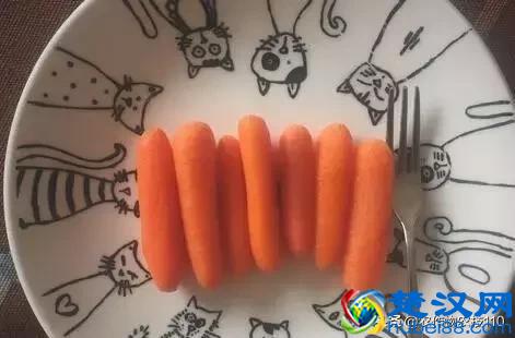 胡萝卜用油炒等于白吃？这样吃，护心通血管，缓解眼疲劳