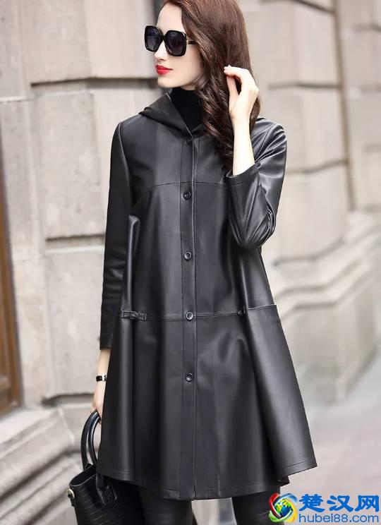 「皮衣皱了怎么办」妙招去皱穿新衣