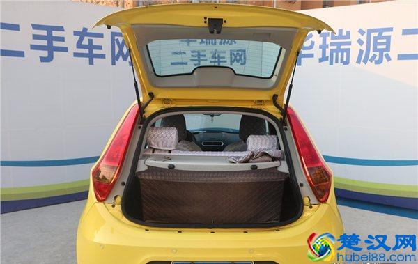 黄黄的11年名爵MG3多少钱呢