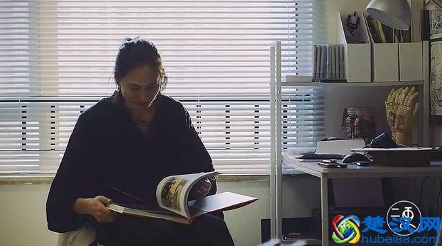 这个90后告诉你什么叫爱到体无完肤