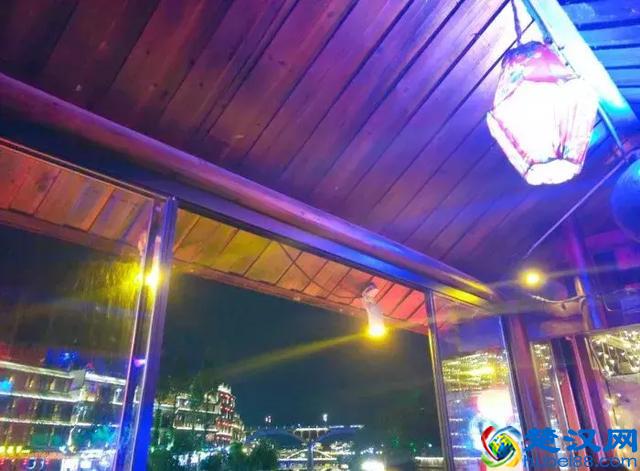 不去凤凰古城，就来芙蓉古镇