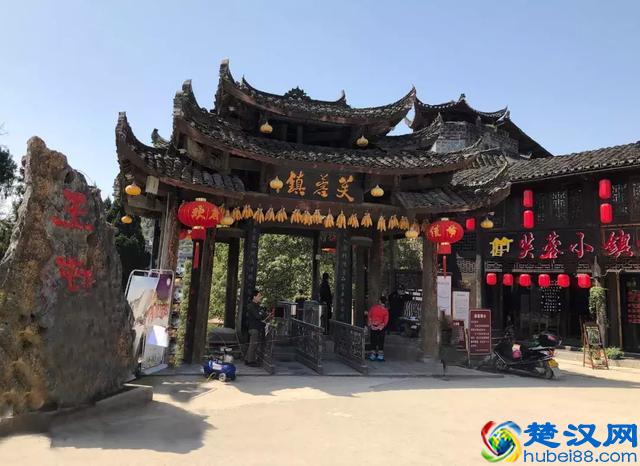 不去凤凰古城，就来芙蓉古镇