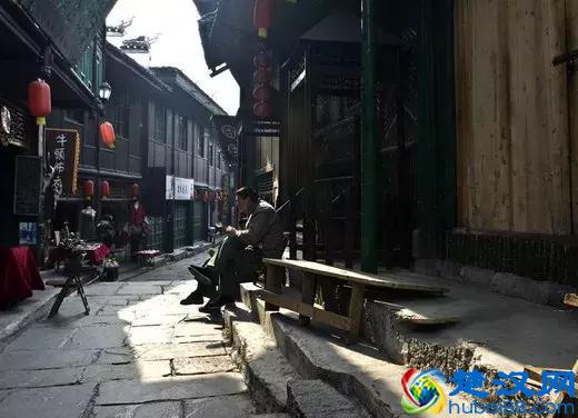 不去凤凰古城，就来芙蓉古镇