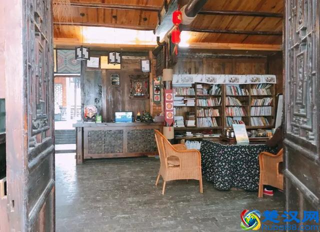 不去凤凰古城，就来芙蓉古镇