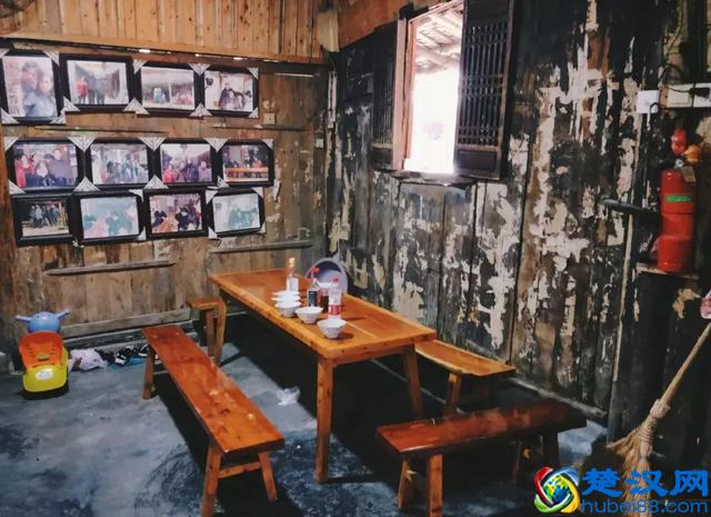 不去凤凰古城，就来芙蓉古镇