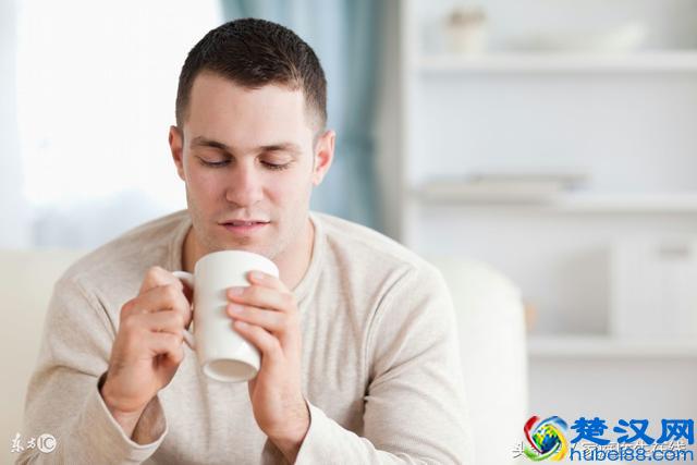 睡觉老是会磨牙，都是因为忽视了这四件事，现在知道还不晚