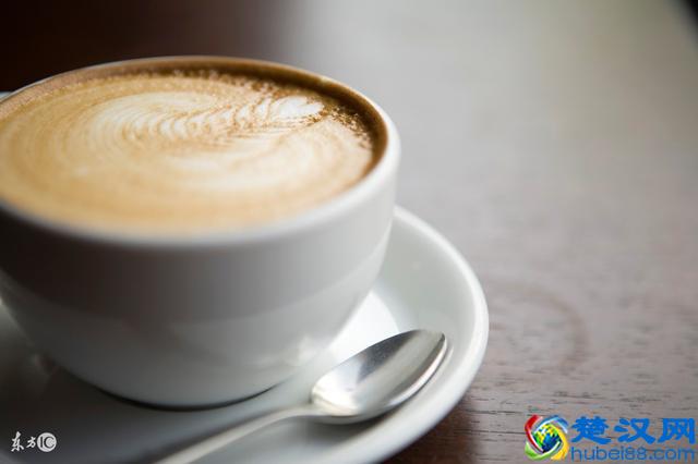 女生来例假到底不能吃什么？医生告诫：7种食物尽量别吃