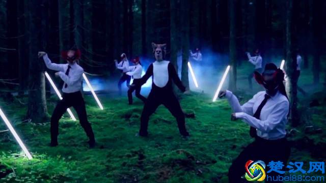 The Fox《狐狸叫》这样的英文神曲，该给孩子听么？