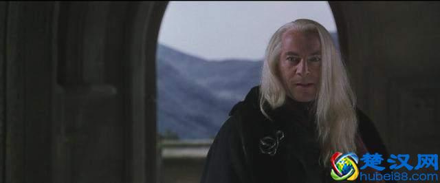 《哈利波特2：消失的密室》当金妮遇见哈利波特有这样的举动