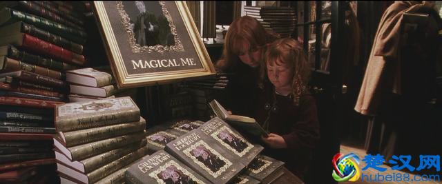 《哈利波特2：消失的密室》当金妮遇见哈利波特有这样的举动