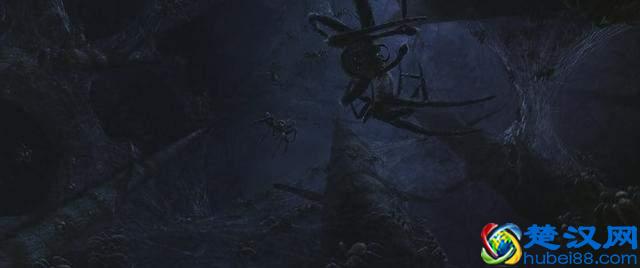 《哈利波特2：消失的密室》当金妮遇见哈利波特有这样的举动