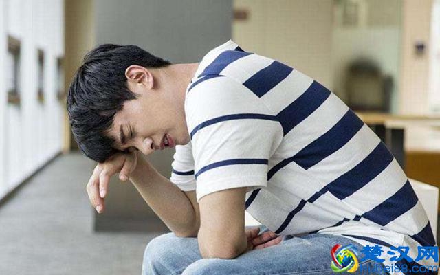 富士康隔三岔五出现跳楼事件，不是因为压力，而是可选择的路太少