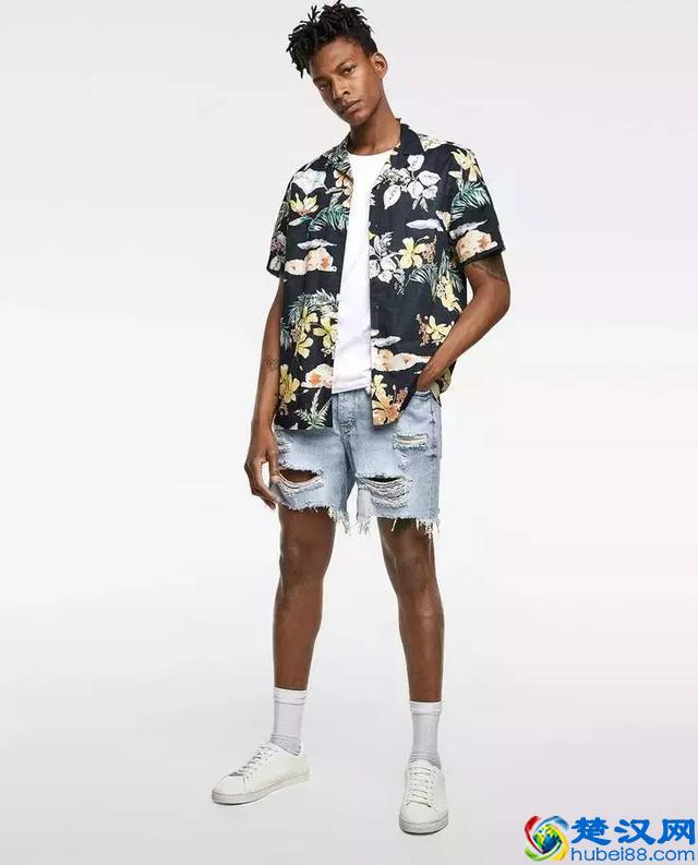 夏天就是短裤的天下，「百慕大短裤」不让你失望