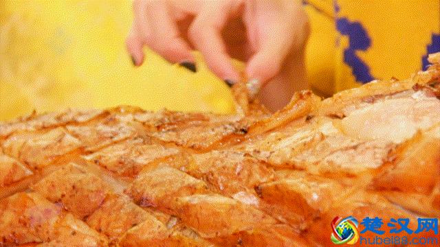 从业28年，烤超过5万只羊，老师傅告诉你哪里的烤羊才最正宗！