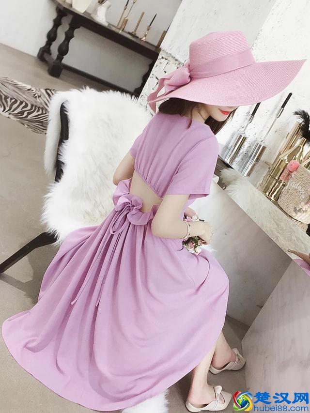 迷上了紫色系的3款衣服，今夏最火爆的颜色就是它了