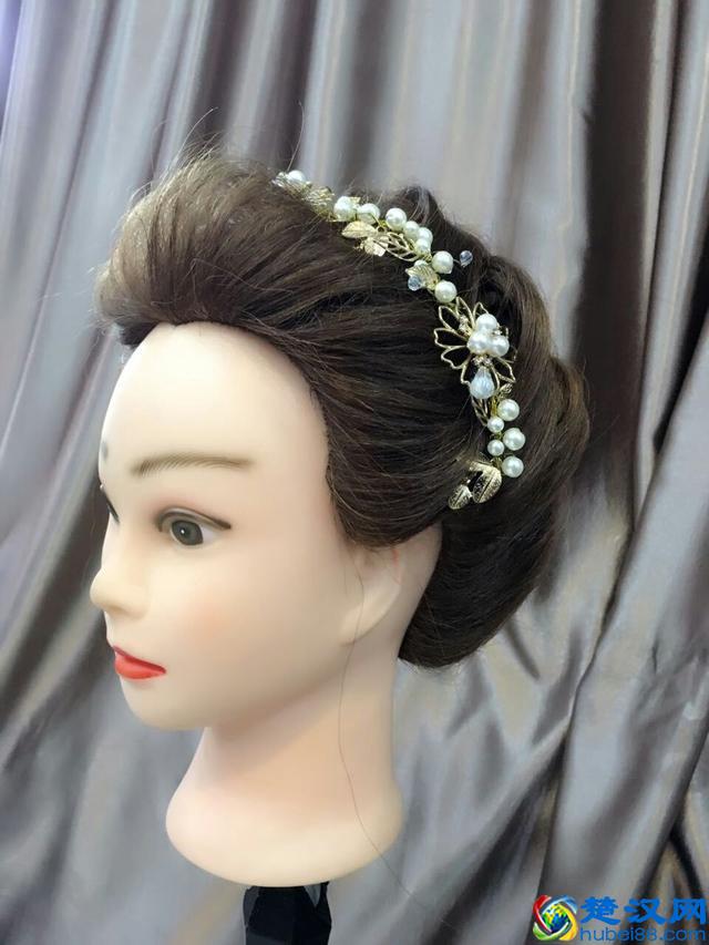 盘发造型 头饰制作