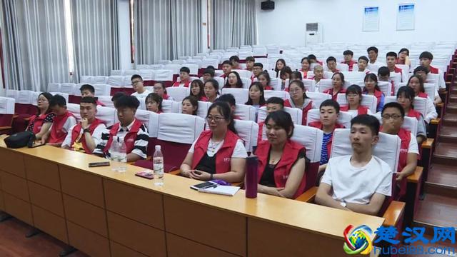 “创青春”训练营为大学生搭建创新创业平台