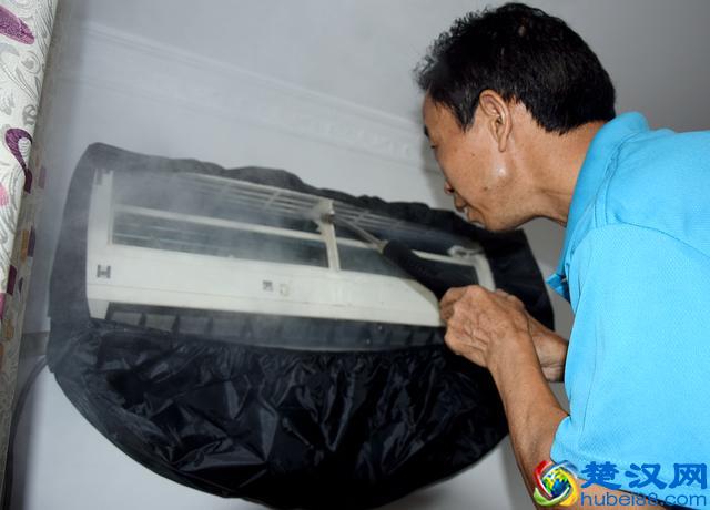 让专业的人做专业的事，家政服务也需要找正规的公司