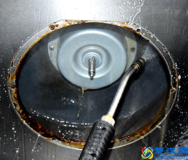 让专业的人做专业的事，家政服务也需要找正规的公司