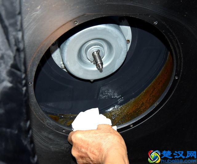 让专业的人做专业的事，家政服务也需要找正规的公司