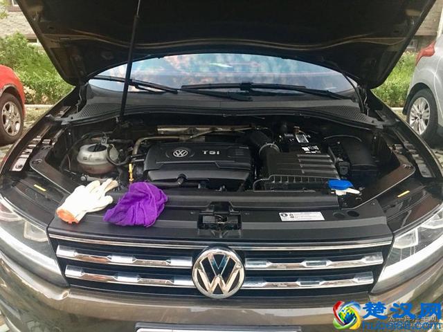 再也不用去洗车店，自己动手轻松清洗发动机舱！