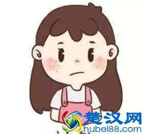 夏天出汗后，手脚出现水泡是怎么回事？