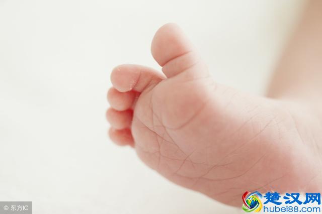 5个原因导致夏天脚臭，你中招几个？如何去除脚臭？