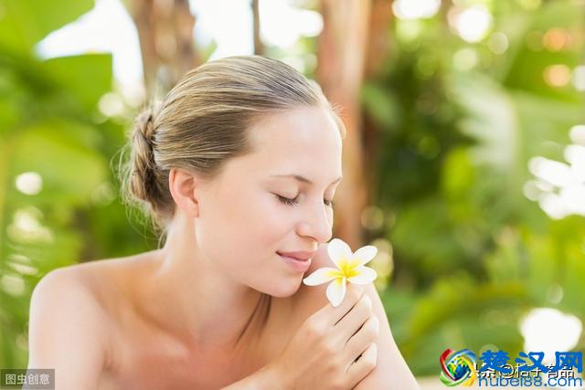 皮肤怎么样才能变白变细腻