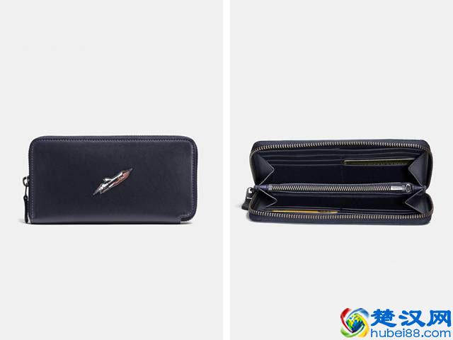 轻奢品牌蔻驰(COACH)