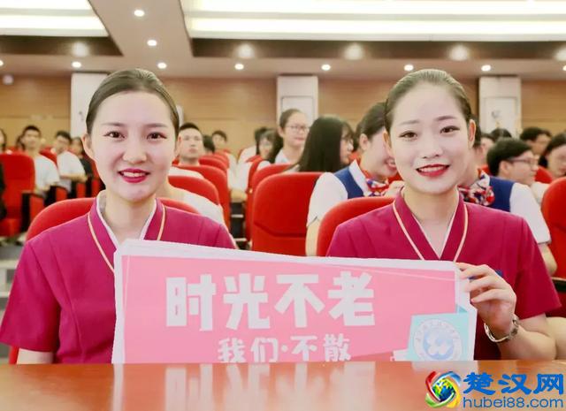 时光不老，我们不散：2019武汉职业技术学院毕业典礼盛大举行