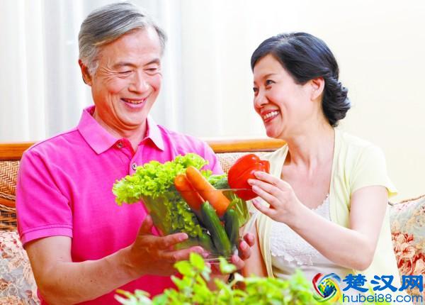 老人吃什么营养品比较好