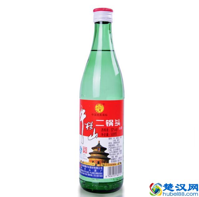 探秘中国低端白酒:为什么“牛栏山二锅头”能占领酒桌?