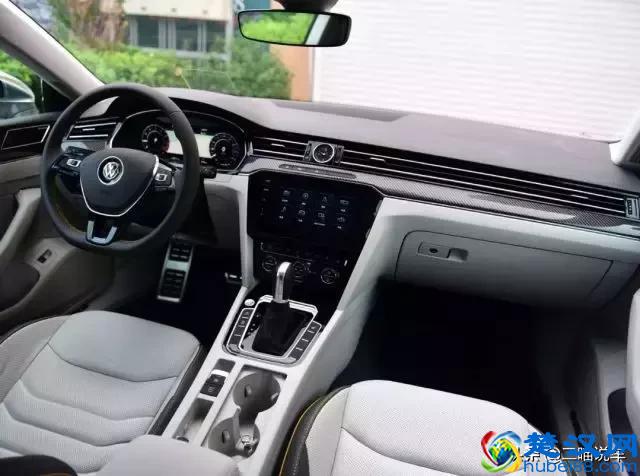 优缺点明显的大众CC值得购买吗？听听老司机怎么说