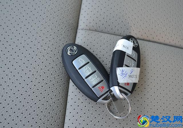 汽车钥匙丢了不要慌，据说老司机都这样做