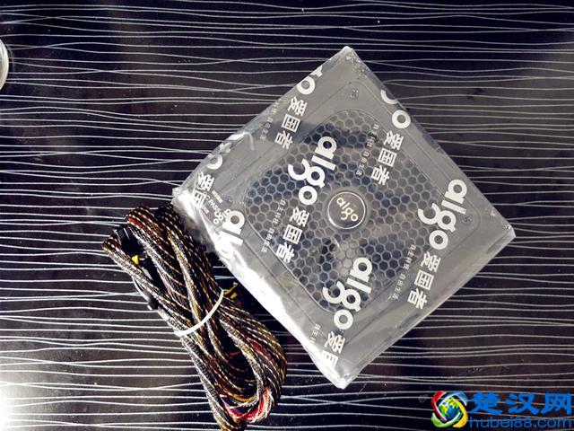 如果你只玩英雄联盟，那么这套3000元的配置适合你！