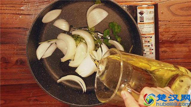 羊蝎子到底是什么，怎么吃好吃？