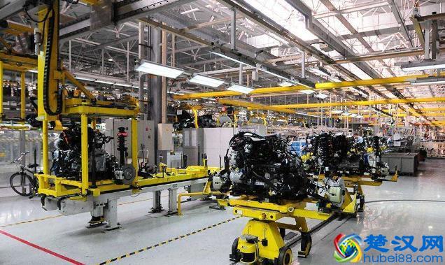 机械专业小伙毕业办公司，造机器人年销售额800万