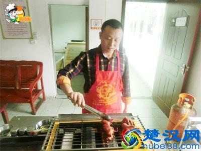 学校门口卖什么小吃好