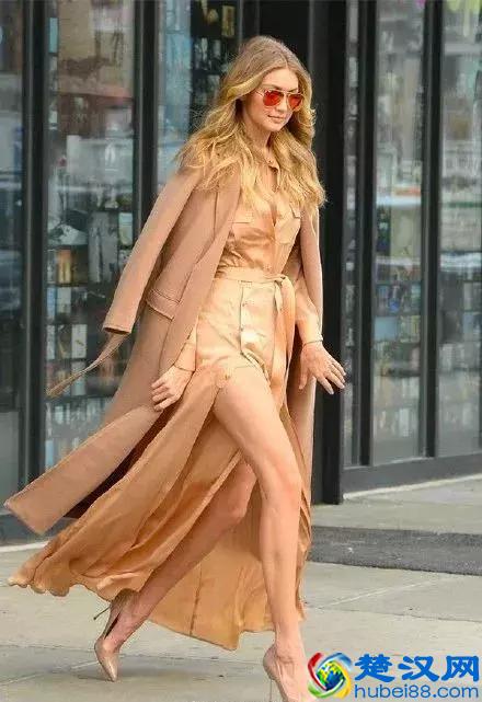 肤色暗的人这4个颜色不要穿，超级显老！